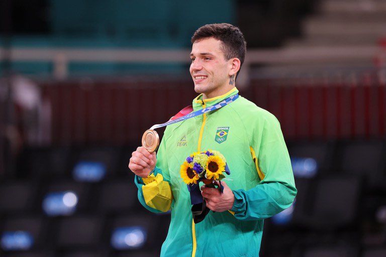 Daniel Cargnin do judô é medalha de bronze em Tóquio