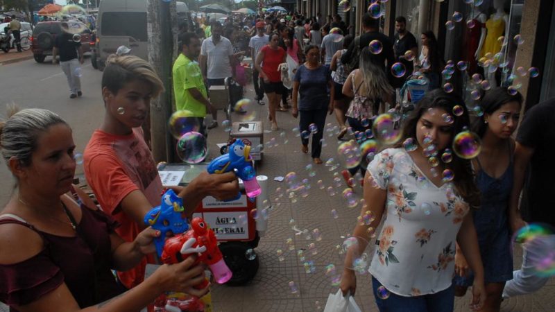 População brasileira chega a 213,3 milhões de pessoas em 2021