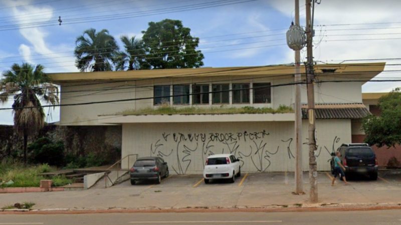 MPGO abre inquérito para apurar demolição de imóvel com valor histórico na Rua 84