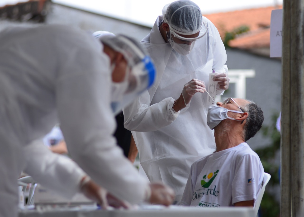 Quatro regiões de Goiânia recebem testagem ampliada nesta sexta-feira