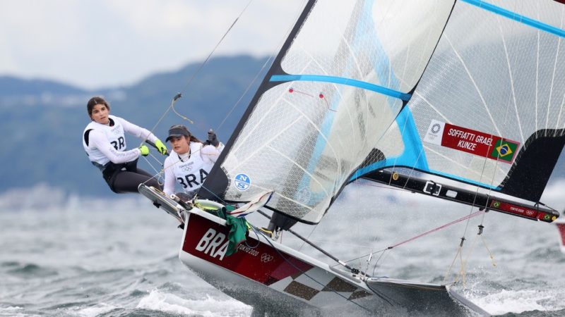 Vela de ouro, com Martine Grael e Kahena Kunze