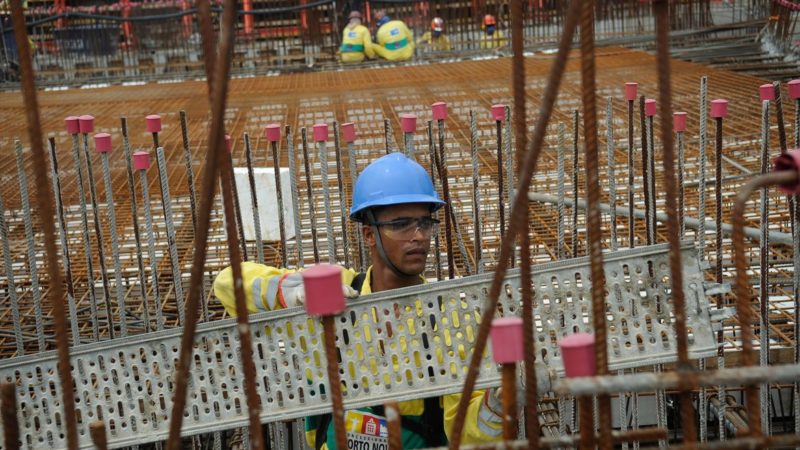 Falta de material e custos impactam a indústria da construção