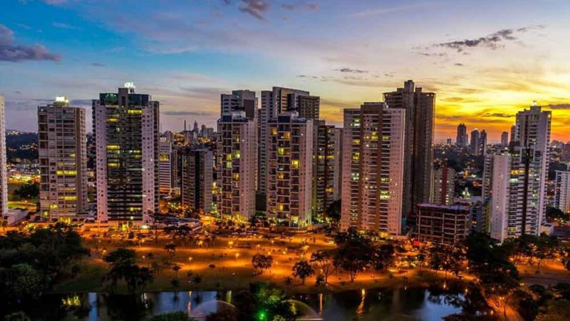 Terça-feira de sol e possibilidade de chuva em Goiás