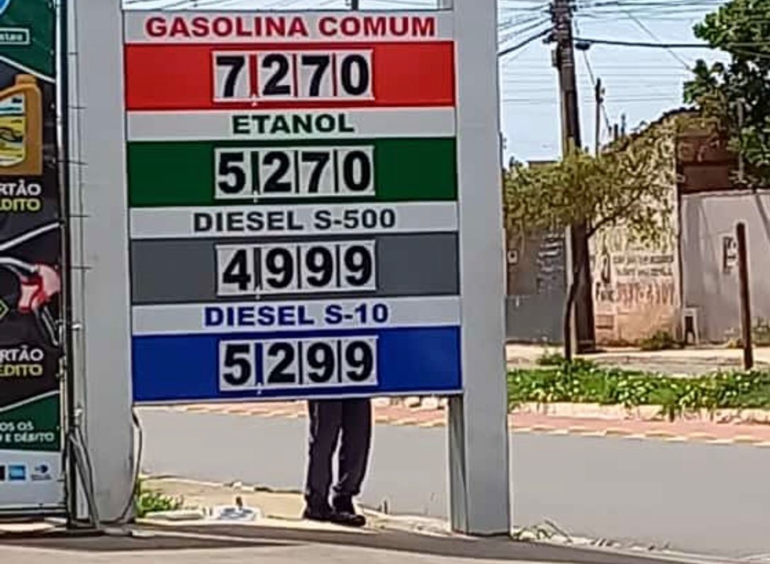 Gasolina é vendida em Goiânia por mais de 7 reais o litro