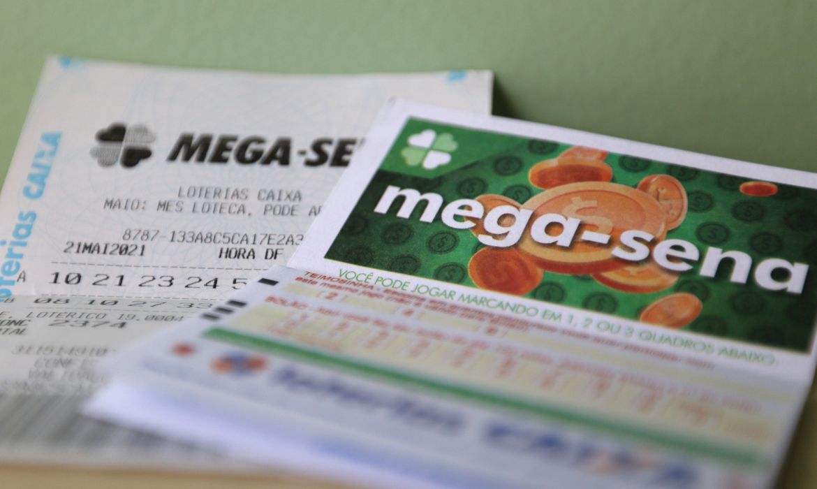 Mega-Sena acumula e próximo concurso deve pagar R$ 130 milhões