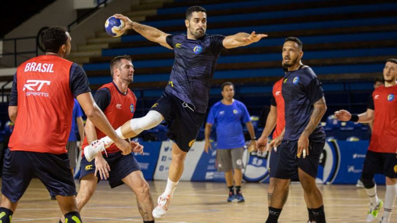 Handebol brasileiro estreia no Sul Centro-Americano contra o Paraguai