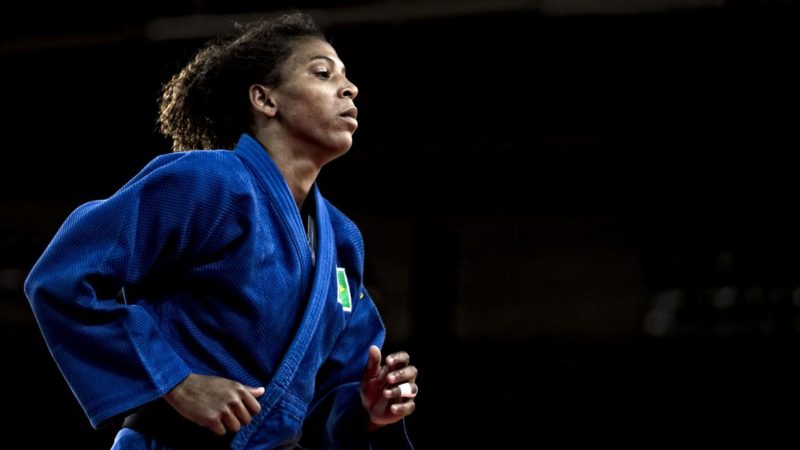 Na volta ao circuito mundial, Rafaela Silva é ouro em Portugal