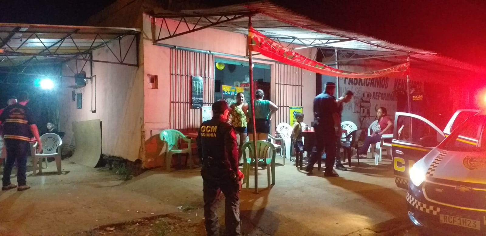 Fiscais encerram festa em bar no Setor Oeste