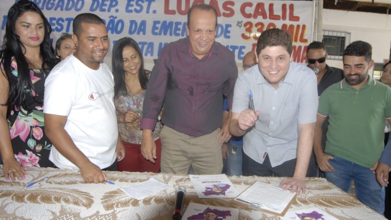 Lucas Calil participa de lançamento de obra em escola de Caldas Novas