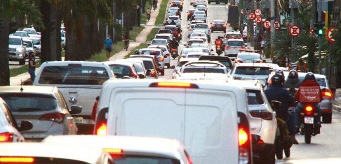 Sensor de colisão lateral poderá ser obrigatório nos carros