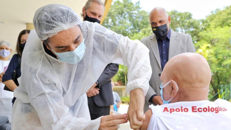 Prefeitura de Goiânia mantém vacinação e testagem ampliada durante feriado prolongado de Corpus Christi