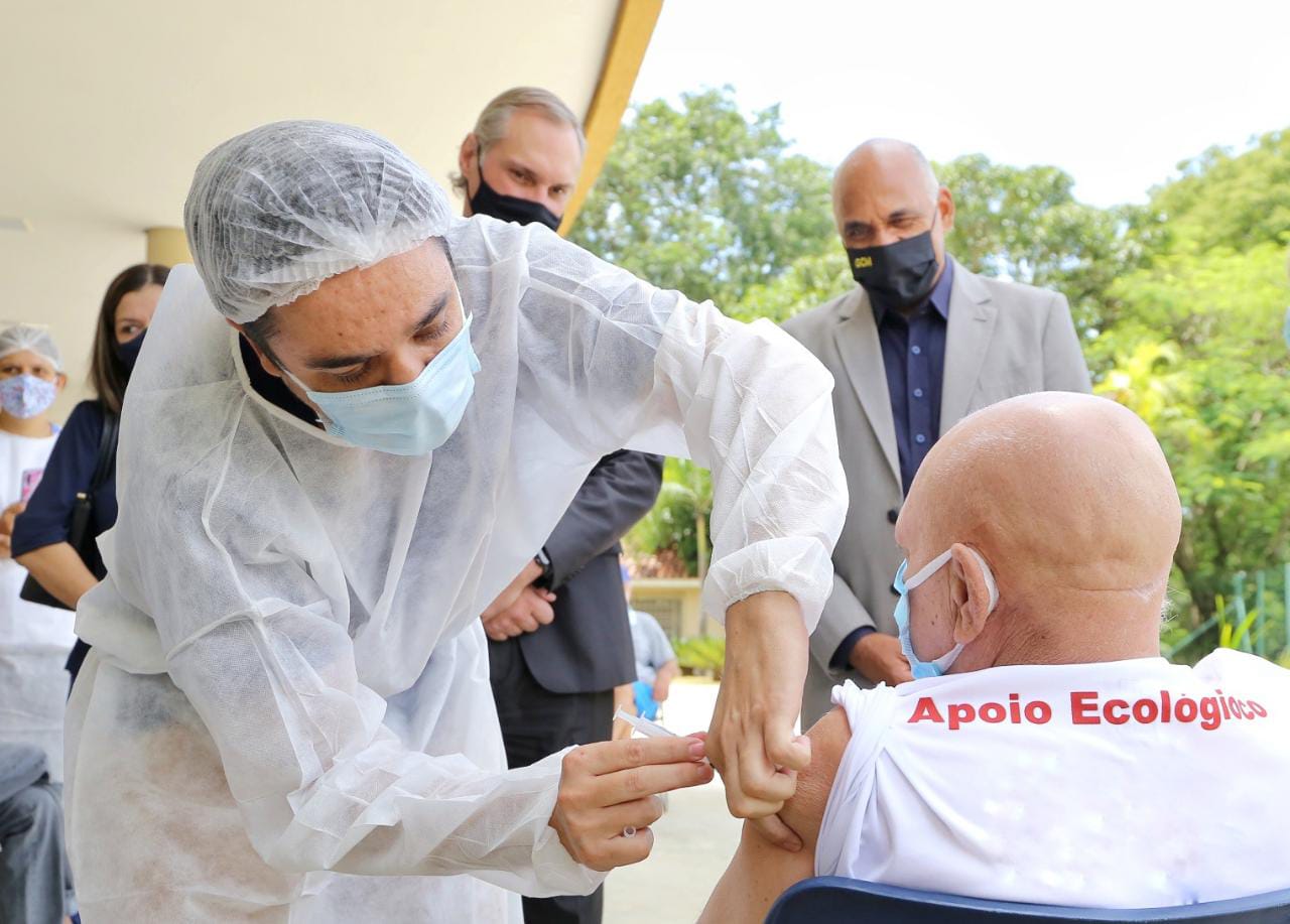 Prefeitura de Goiânia mantém vacinação e testagem ampliada durante feriado prolongado de Corpus Christi