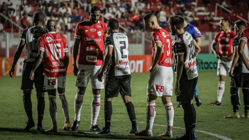 Vila Nova e Operário empatam sem gols na 13ª rodada do Brasileirão Série B