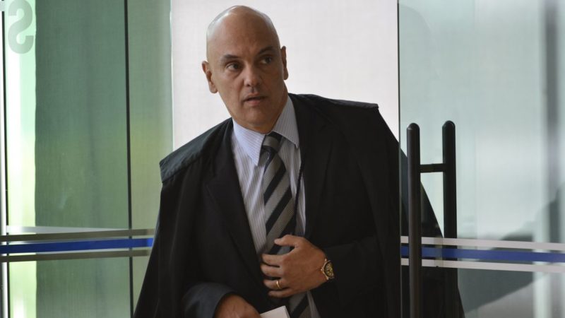 Supremo reconduz Alexandre de Moraes para mandato no TSE