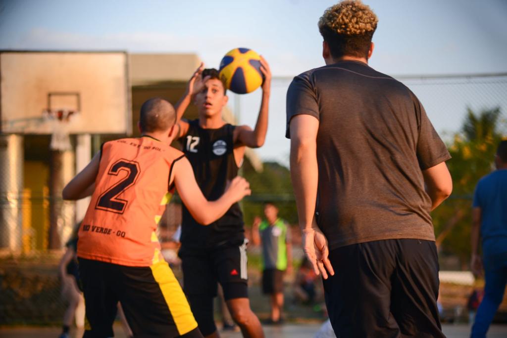 Liga Internacional de Basquete de Rua tem início nesta quinta