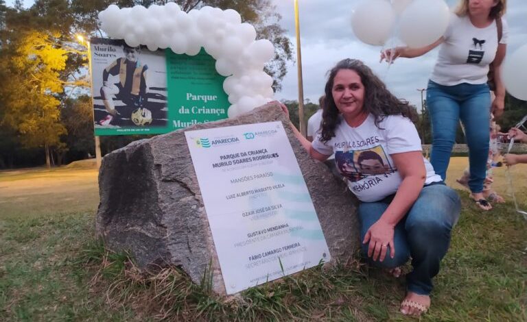 Parque da Criança ganha placa com nome de Murilo Soares Rodrigues