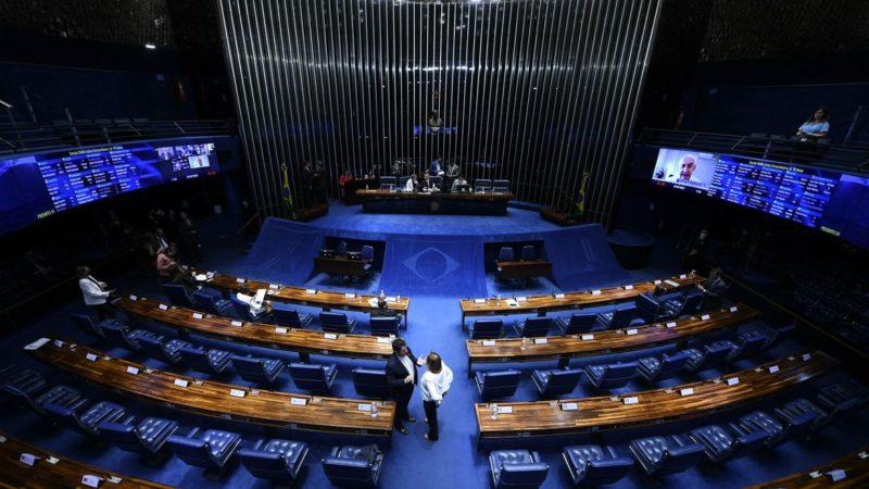 Senado aprova crédito consignado para beneficiário do Auxílio Brasil