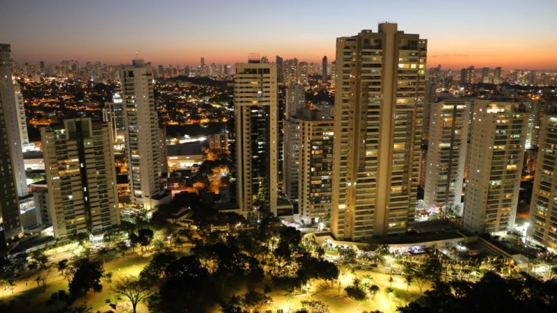 Goiânia aprimora legislação para licenciamento de antenas da tecnologia 5G, que entram em atividade no mês de agosto