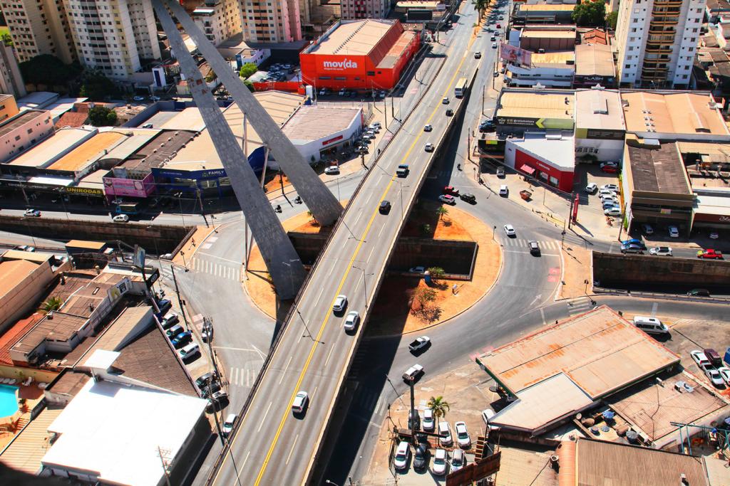 Prefeitura de Goiânia libera fluxo de veículos no elevado do viaduto João Alves de Queiroz