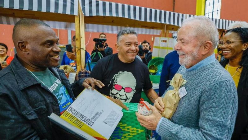 Lula diz que Estado precisa investir para diversificar a economia