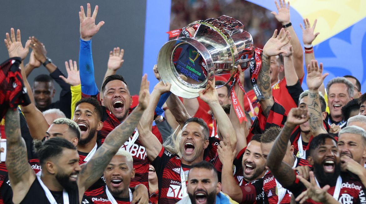 Flamengo vence Corinthians nos pênaltis e conquista Copa do Brasil