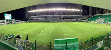 CBF determina torcida única em jogo do Goiás contra o Corinthians, dia 19, em Goiânia