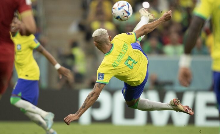 Seleção brasileira vence a Sérvia na estreia da Copa do Mundo do Catar 2022