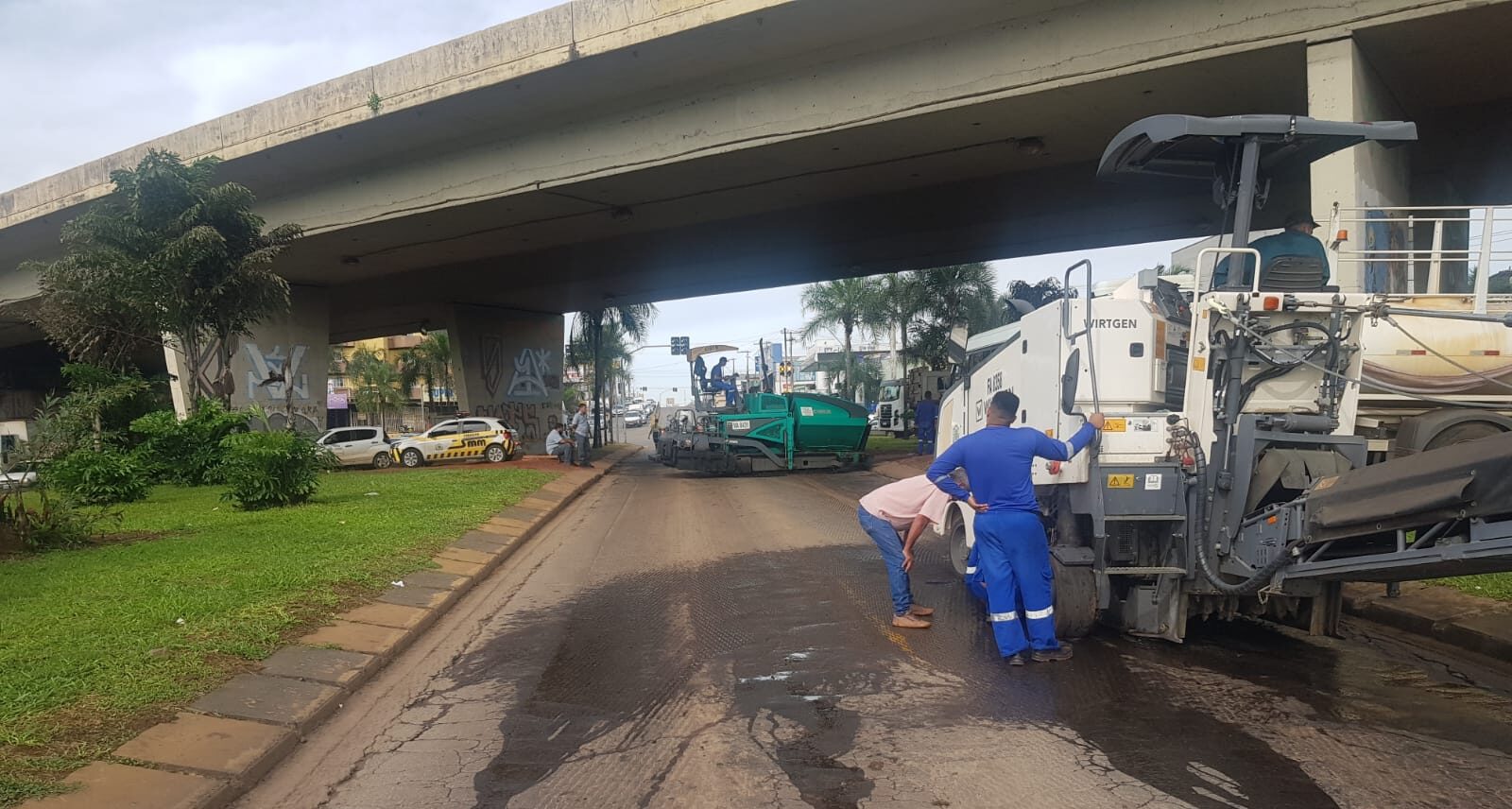 Prefeitura de Goiânia conclui 70% da segunda etapa do recapeamento da Avenida Anhanguera, e trecho deve ser entregue antes do prazo