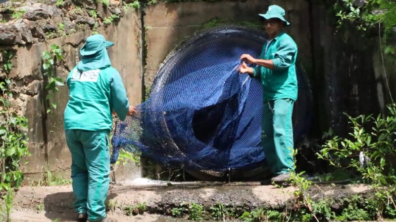 Prefeitura de Goiânia implanta novo modelo de ecofiltro nas saídas da rede pluvial no Parque Areião, nesta segunda-feira (16/01)