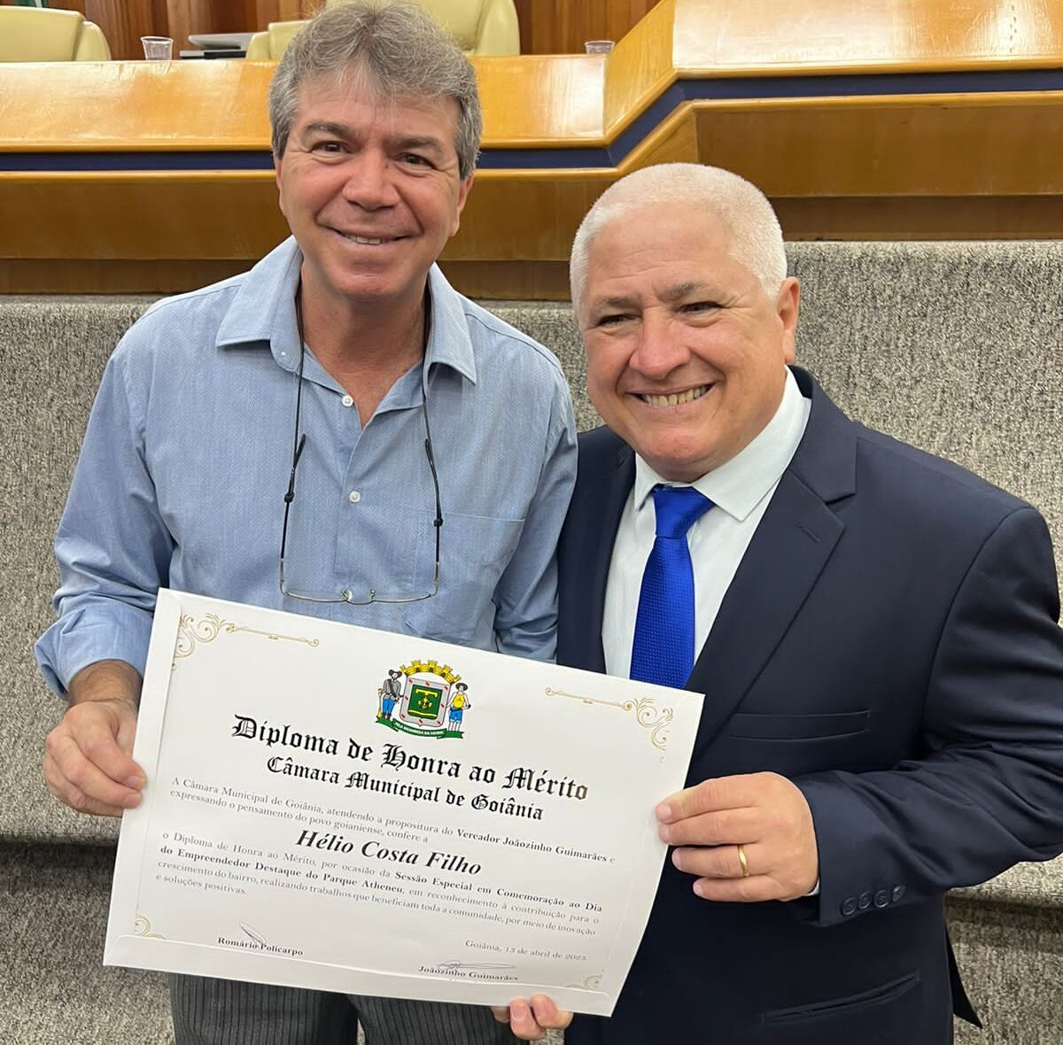 Helinho é homenageado pela Câmara Municipal de Goiânia