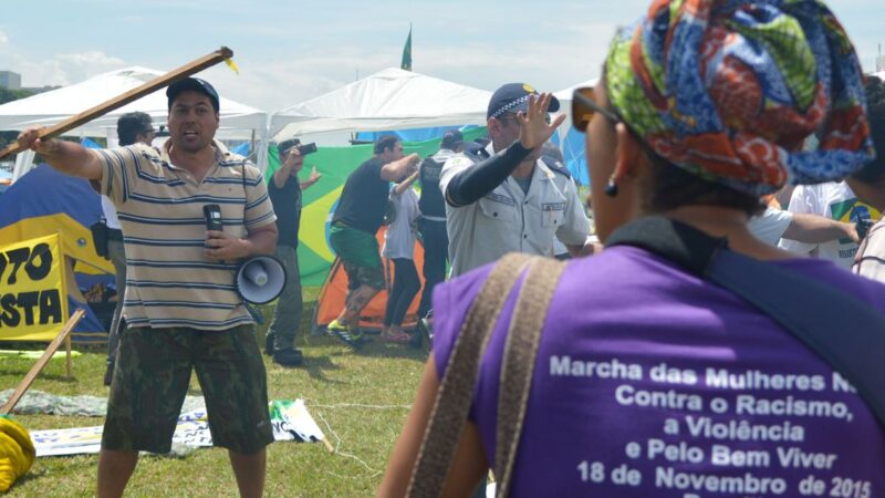 Mais da metade dos brasileiros já presenciou ato de racismo