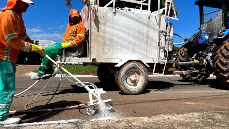 Prefeitura de Goiânia faz pintura de meio-fio em avenidas dos setores Jaó, Campinas e Santa Genoveva, nesta quinta-feira (06/07)