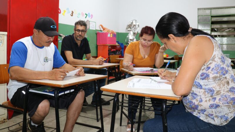 Prefeitura de Goiânia oferece vagas para Educação de Jovens e Adultos