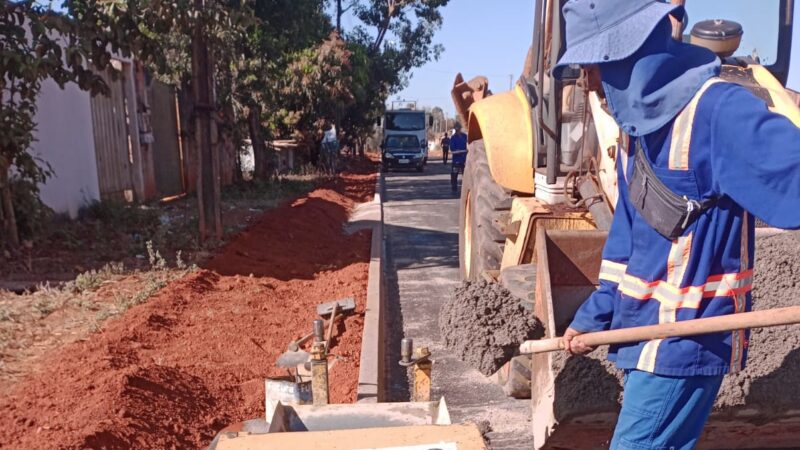 Prefeitura de Goiânia constrói mais de 22 mil metros de meios-fios e realiza 4.728 serviços de limpeza e conservação das bocas de lobo, no primeiro semestre de 2023