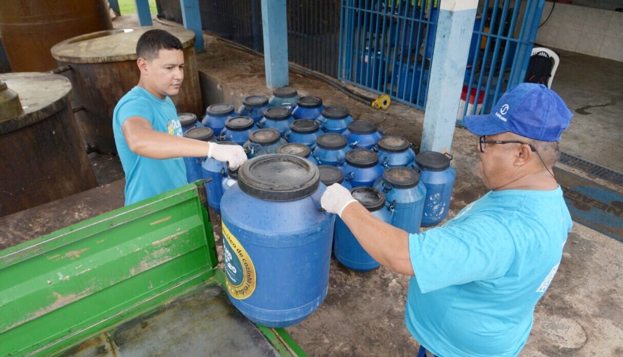 Vapt Vupt é ponto de coleta de óleo de cozinha usado