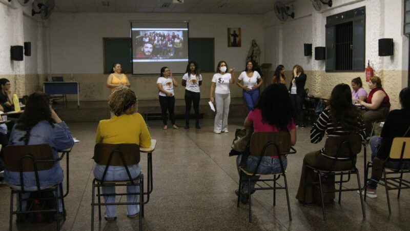 Cursos populares para concurso público podem despertar para política