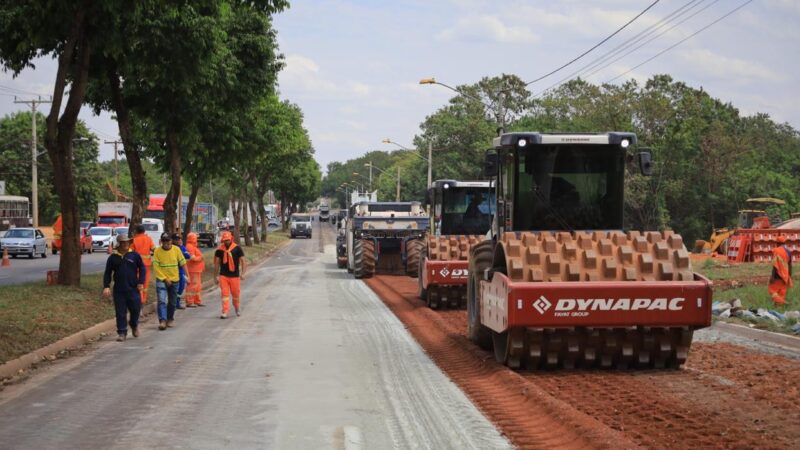 Prefeito Rogério vistoria obras de drenagem, pavimentação e reconstrução asfáltica