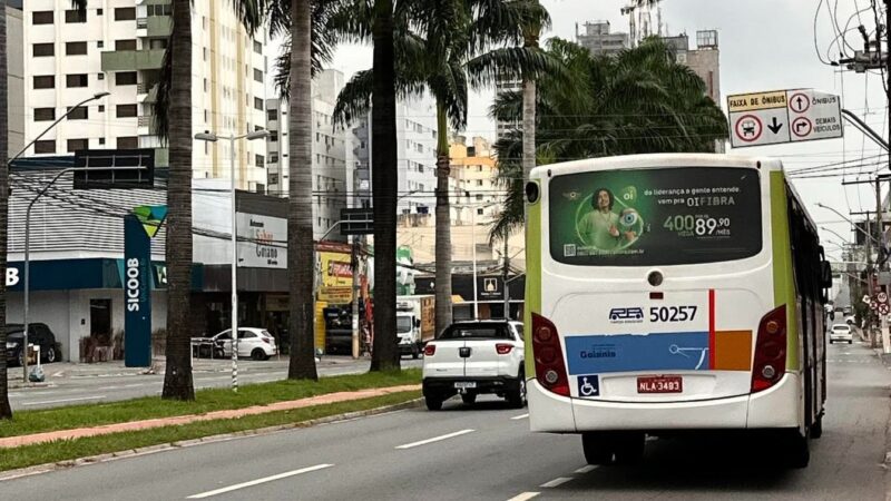 Transitar na faixa exclusiva para ônibus é a segunda maior causa de autuações em Goiânia