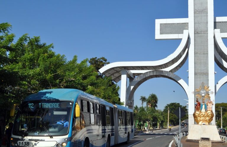 Festa de Trindade terá funcionamento especial do transporte público coletivo