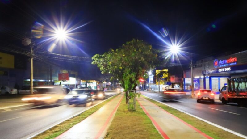 Revitalização da Avenida Rio Verde é entregue com novo asfalto e iluminação em LED