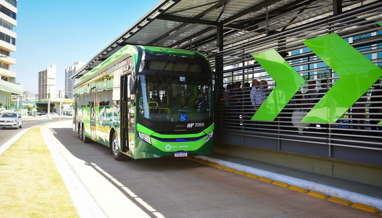 BRT começa a operar em 31/8; mais de cem linhas estarão integradas ao corredor de 29km