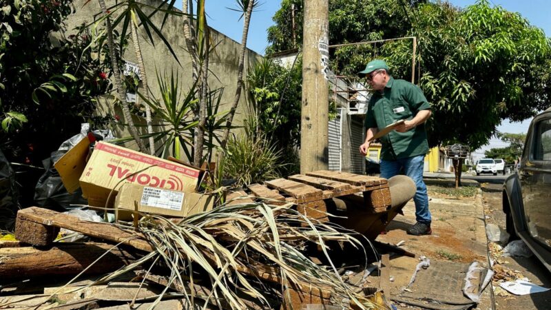 Fiscalização da Prefeitura de Goiânia intensifica ações de orientação sobre descarte irregular de resíduos